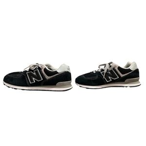 New Balance 574 Big Kid/Woman’s Athletic Sneaker- Size Kid 5.5 Woman’s 7